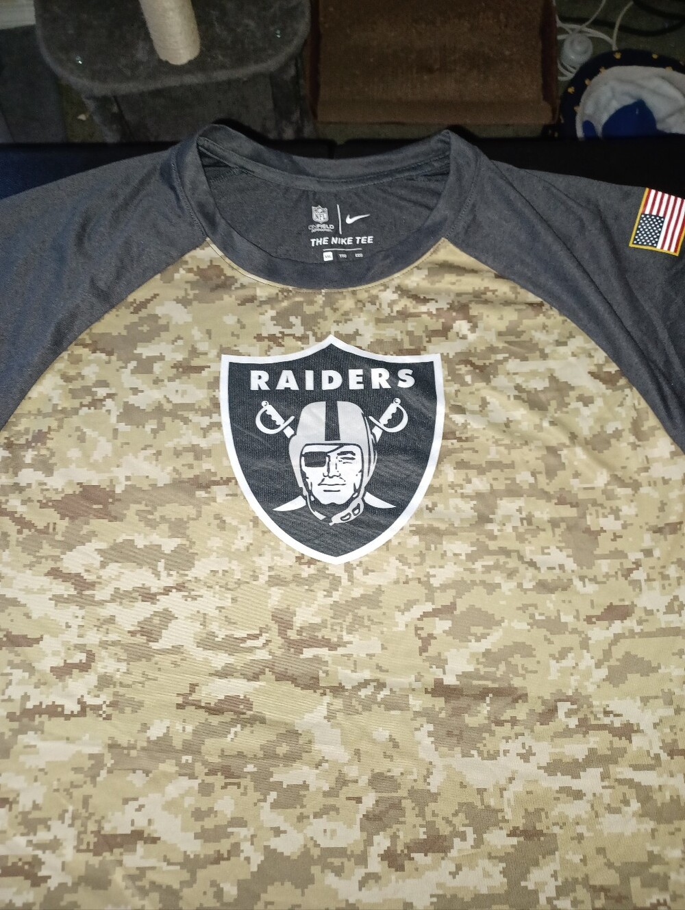 Las Vegas Raiders Nike Dri Fit Salute To Service Shirt Big Mans Size 2XL Camo 2X